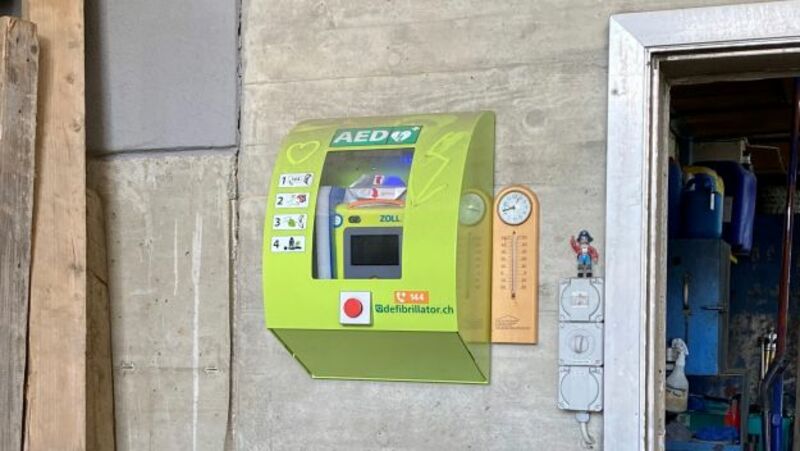 AED - Defibrillator - Saffental - Rickenbach - 1